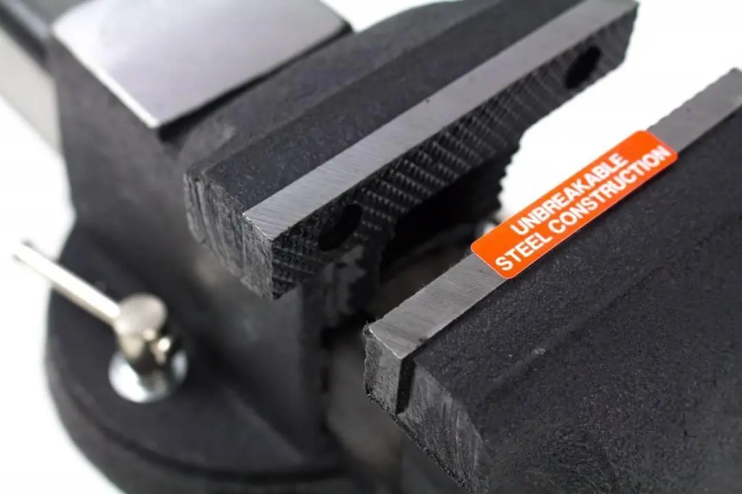Airpress Draaibare Bankschroef 100mm - Zwart