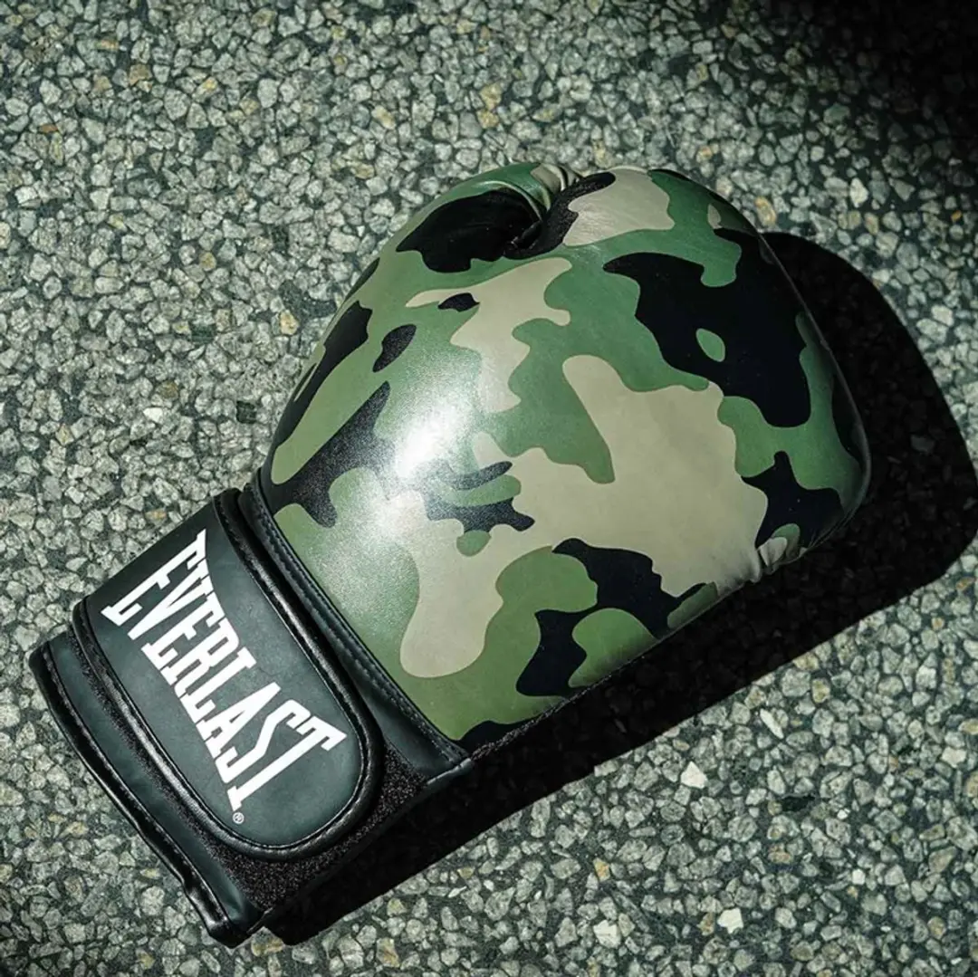 Everlast Spark Training Handschoenen 16 oz - Camo
