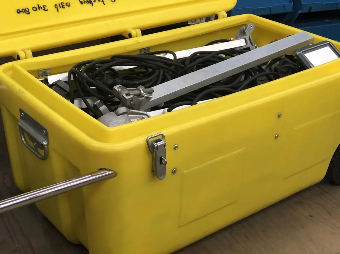 Little Jumbo Slagvaste Verrijdbare Toolbox 180L - Geel