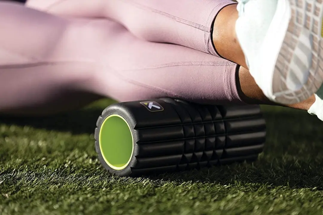 TriggerPoint The Grid Travel Foam Roller - Zwart/Lime