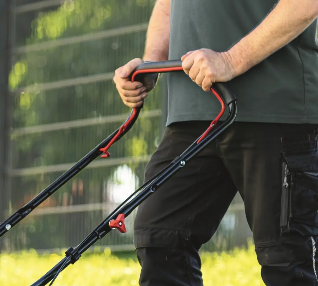 Scheppach MP132-40 Benzine Grasmaaier 2400W - 40cm - 35L - afbeelding 6 van 6