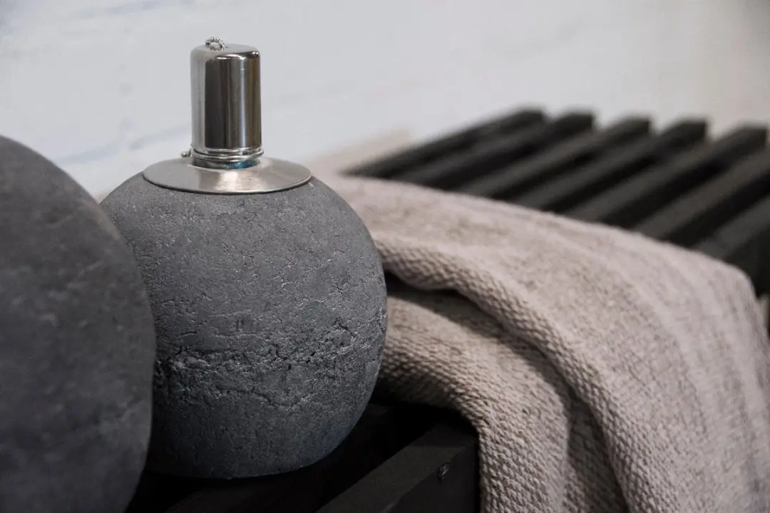 Esschert Design Bolvormige Olielamp Beton Grijs