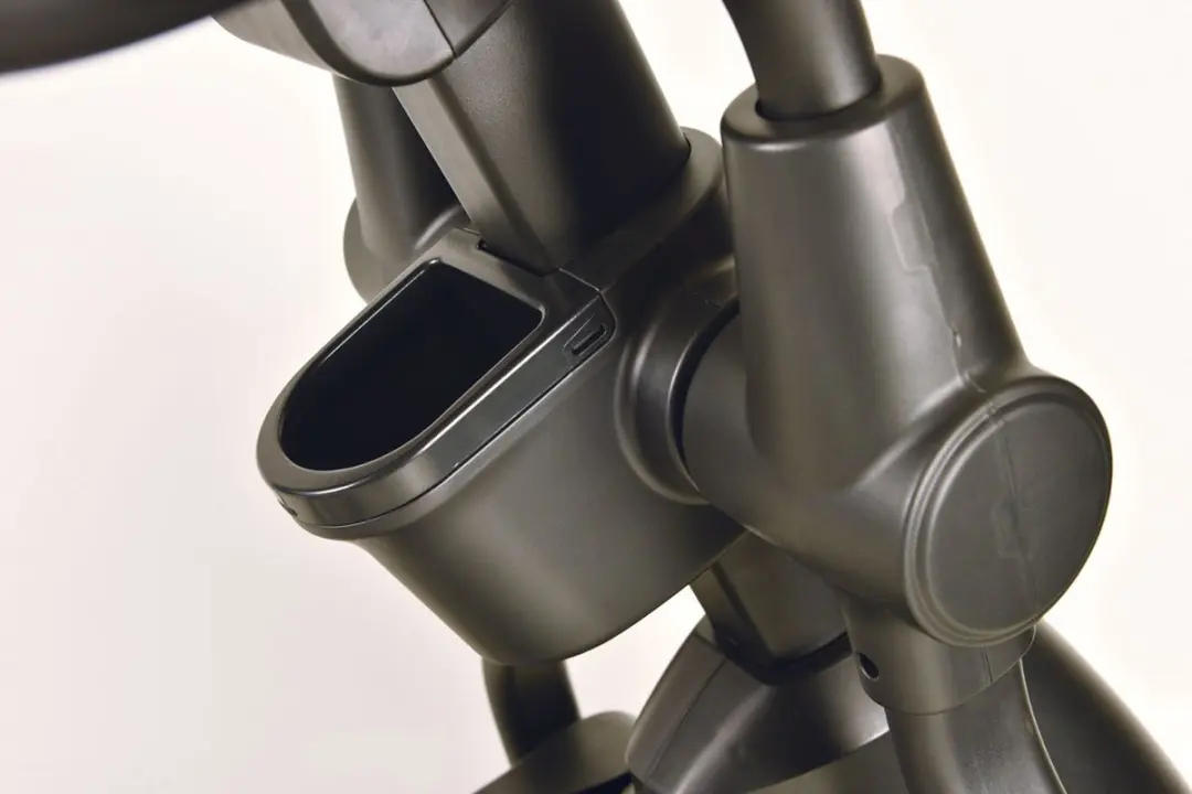 Toorx Professional ERX-9500-TFT Crosstrainer - 32 Niveaus - Zwart