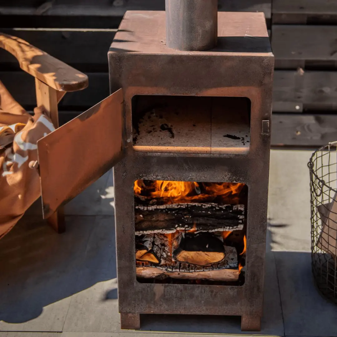 Esschert Design Terraskachel met Pizzasteen - Roestbruin