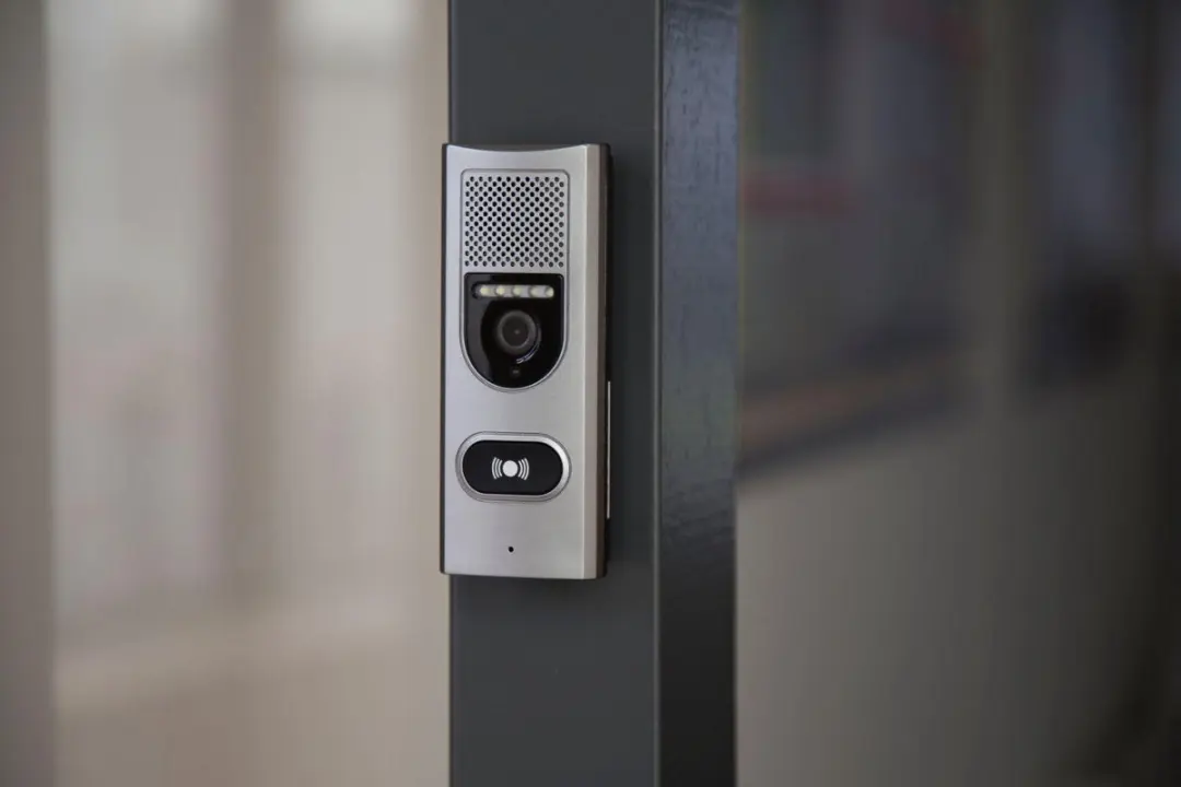 Alecto ADI-250 Draadloze Deurbel met Camera - Wit-Zilver