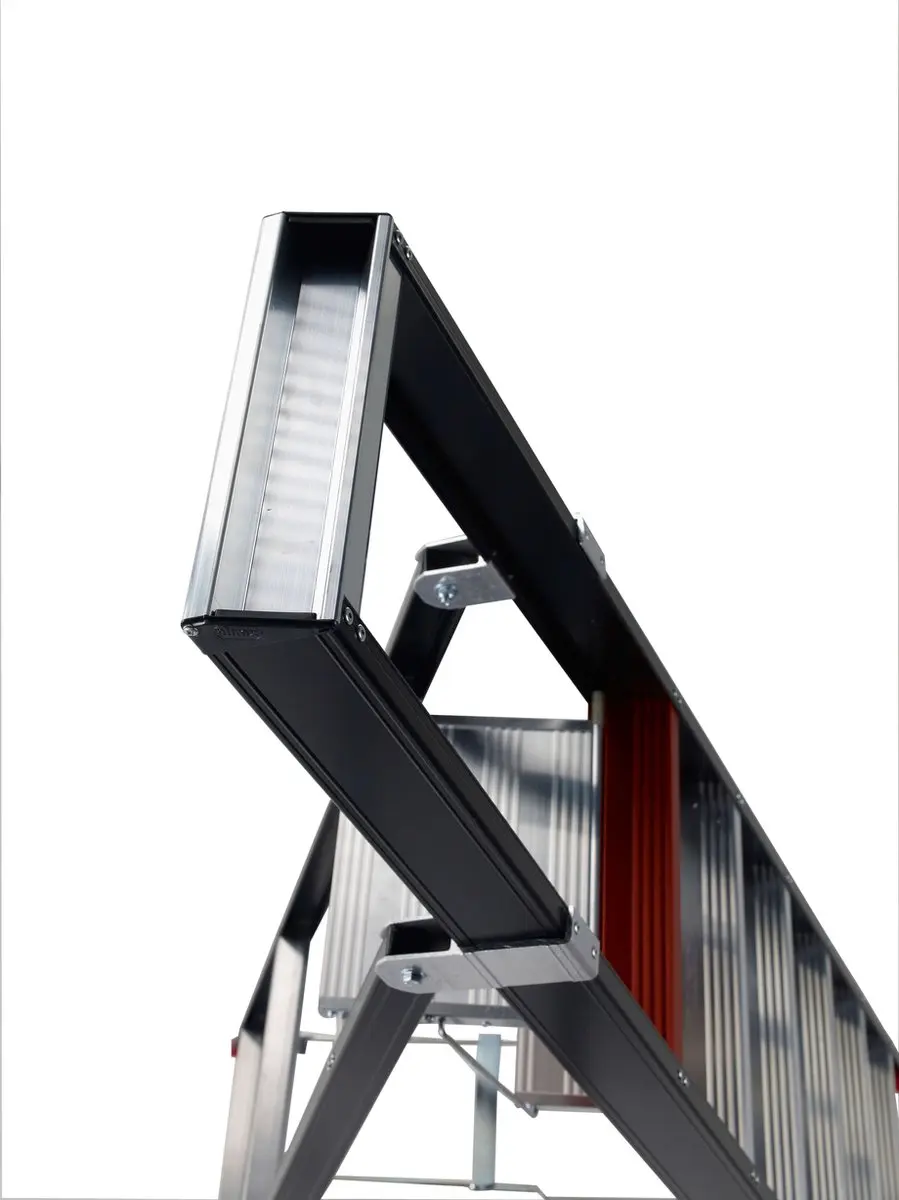 Altrex Taurus TGB8 Magazijntrap 8 Treden - Werkhoogte 4,80m