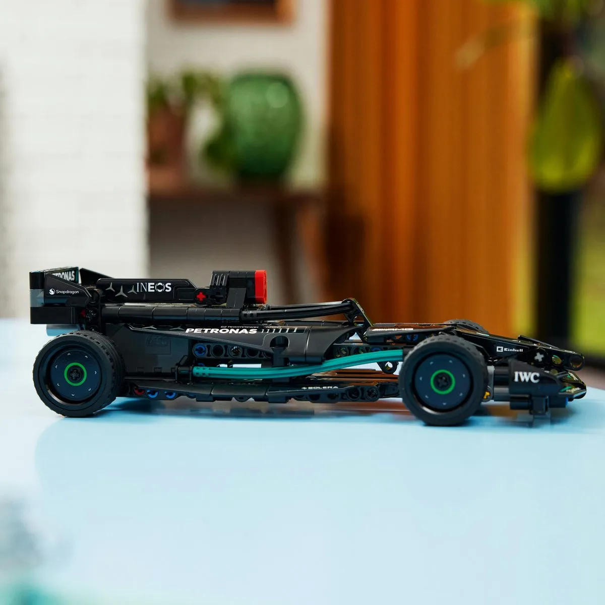 LEGO Technic Mercedes-AMG F1 W14 E Performance 42165 - 240 Stukken