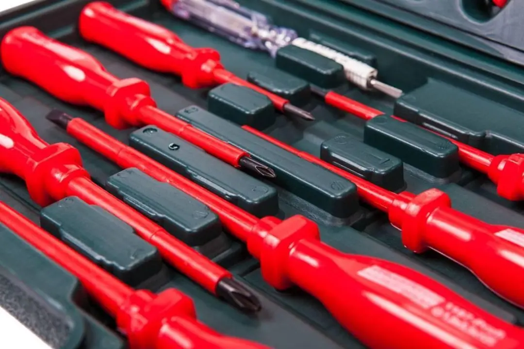 Brüder Mannesmann 11240 Elektro Gereedschapset - 11-delig - Rood/Zwart