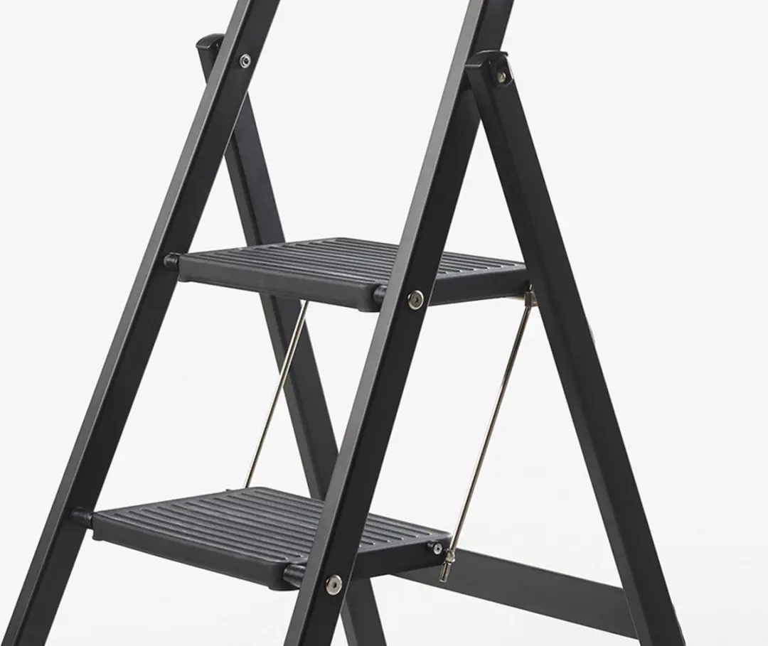 Altrex Giant Total Black Huishoudtrap 2 treden 2.45m - 507892