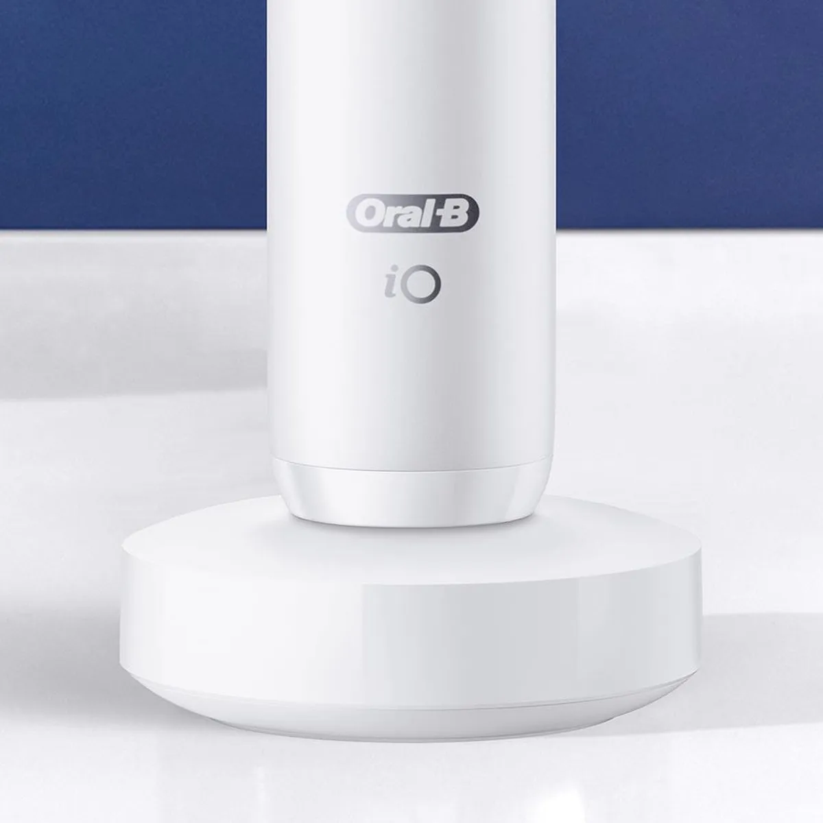 Oral-B IO8 Elektrische Tandenborstel - Wit