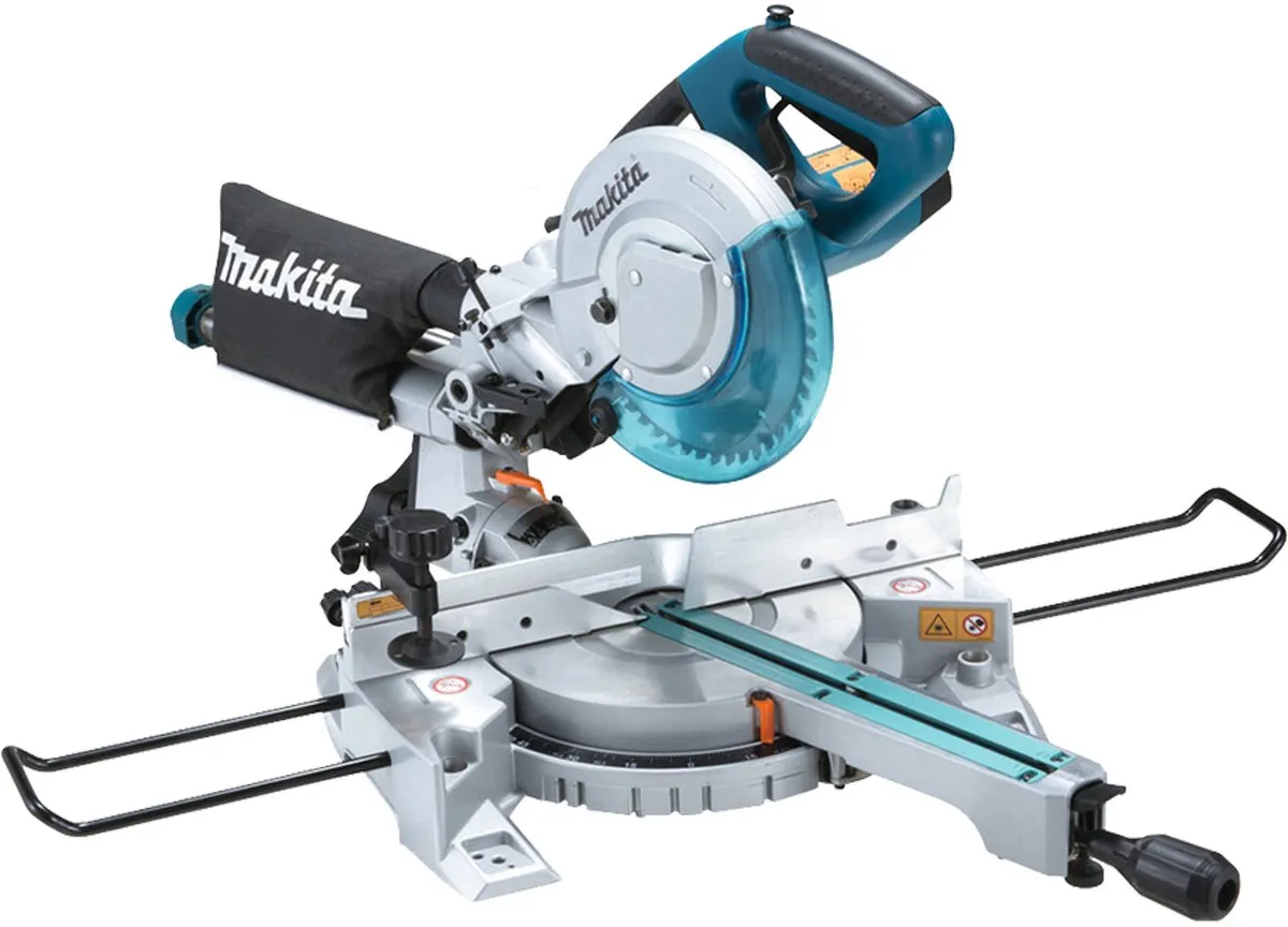 Makita LS0815FLN Radiaal Afkortzaag 216mm - 1400W