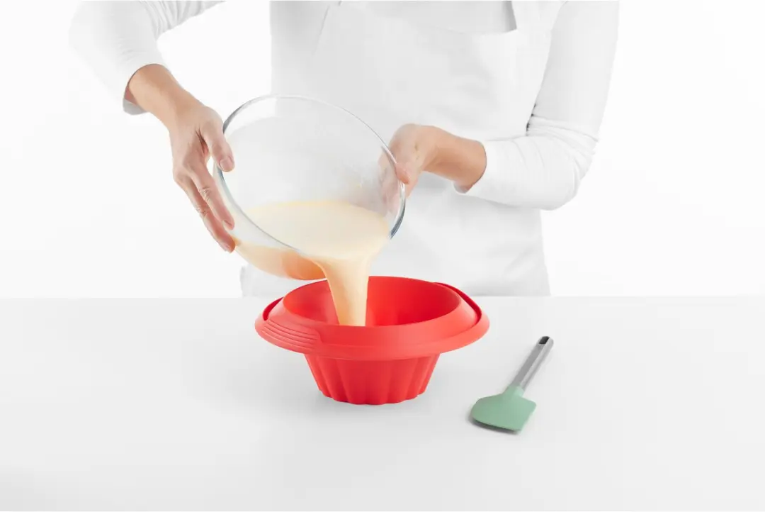 Lékué Puddingvorm met bord - Rood