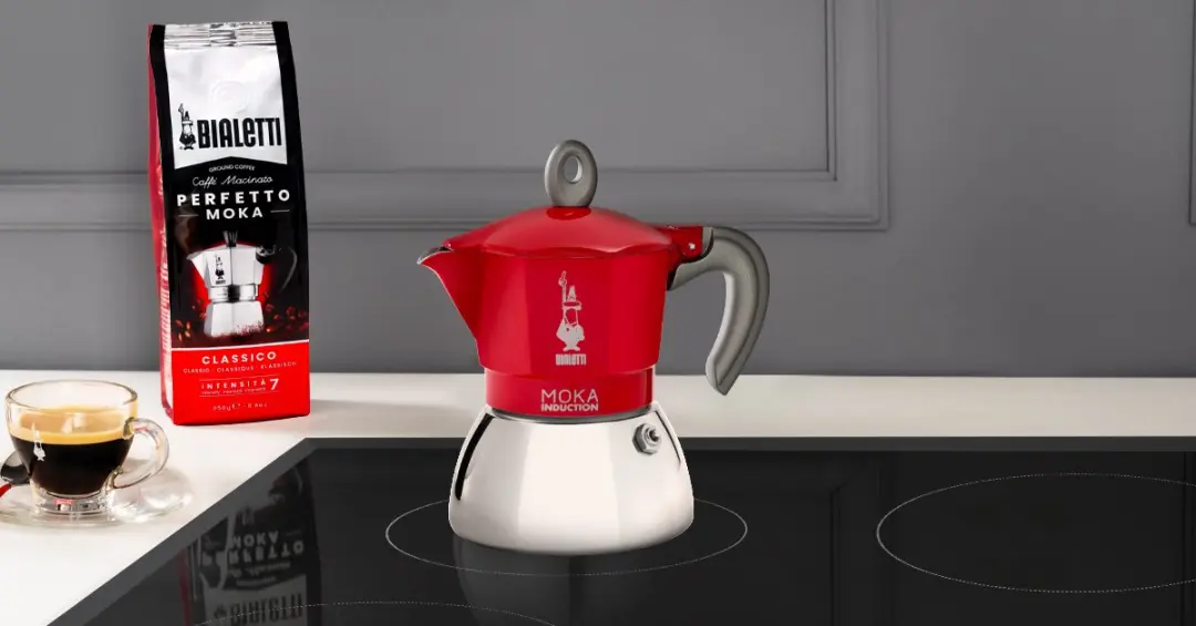 Bialetti Moka Induction 4 Koppen - 0006944 - Rood