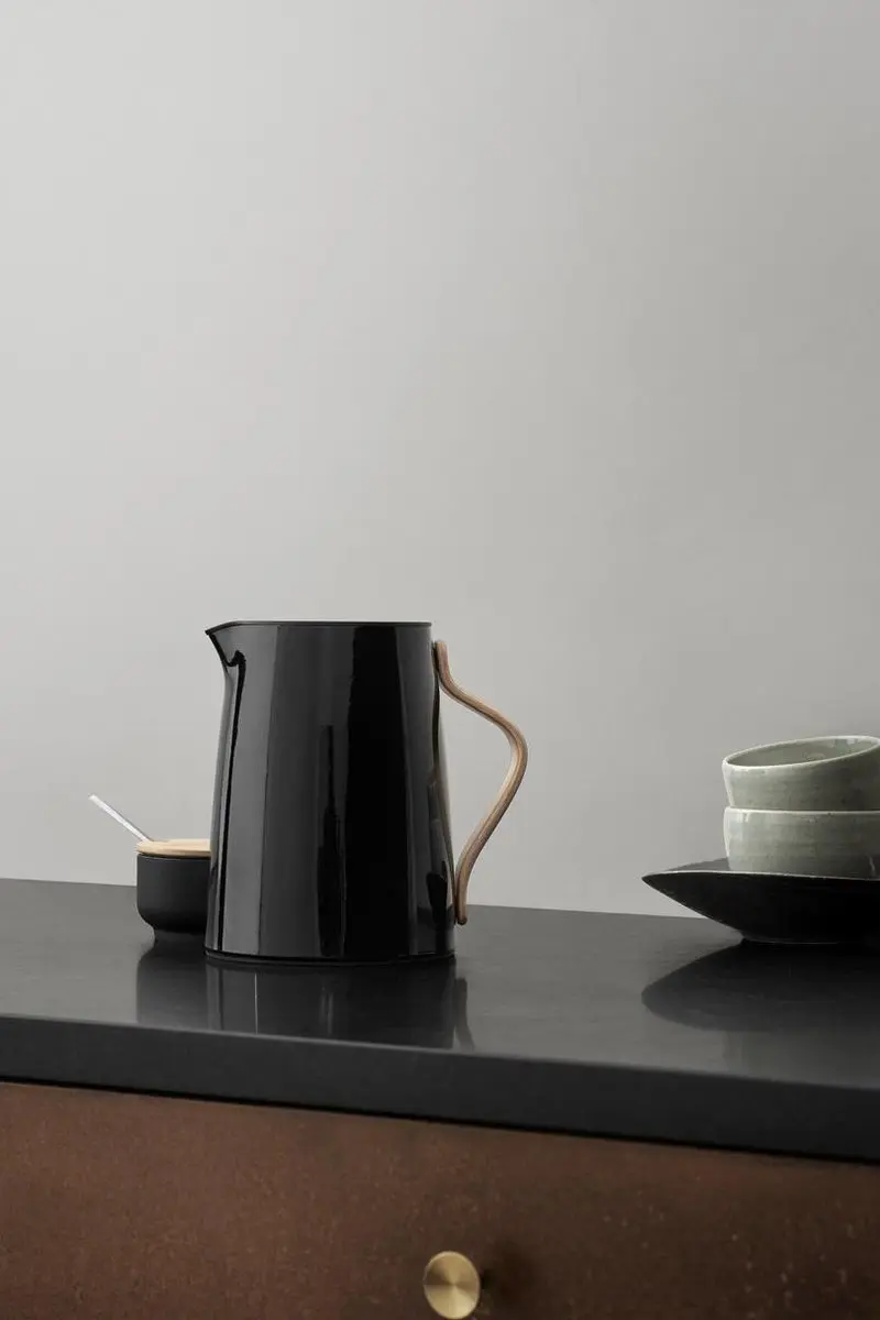 Stelton Emma Theekan met filter 1L - Zwart