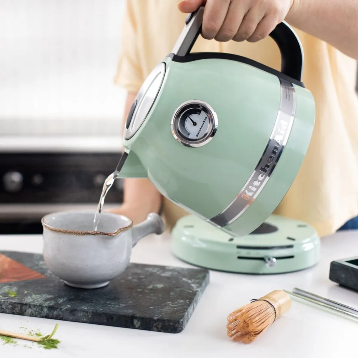 KitchenAid Artisan Waterkoker 1,5L 2400W - Pistache - 5KEK1522EPT