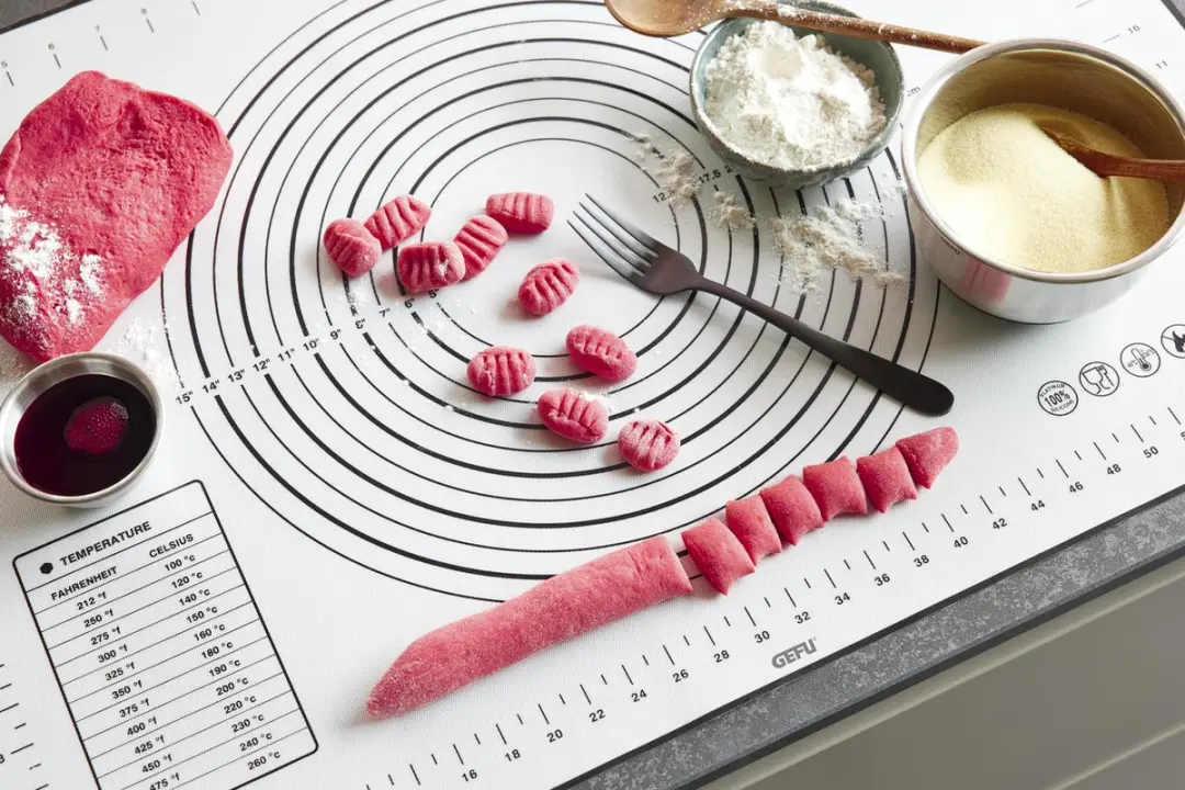 GEFU Bakmat met Maatschaal 70x50cm - Wit