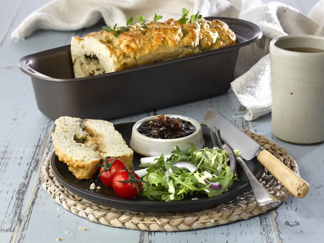 PYREX Cakevorm 30cm - Bruin