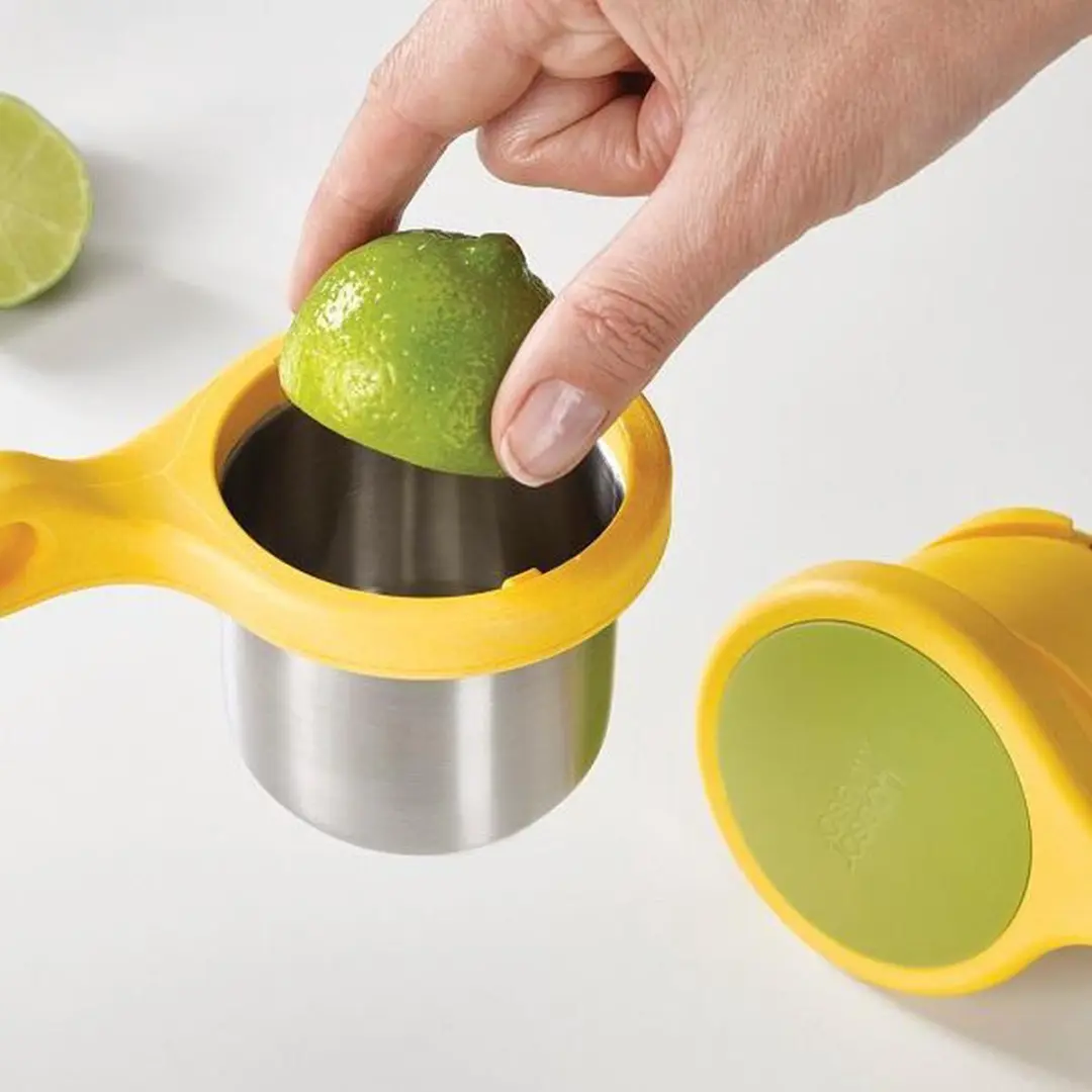 Joseph Joseph Helix Citruspers JJ 201017 - Geel