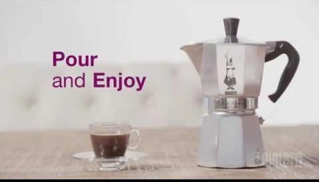 Bialetti Moka Express 6 Koppen - Aluminium - Zwart - afbeelding 6 van 6