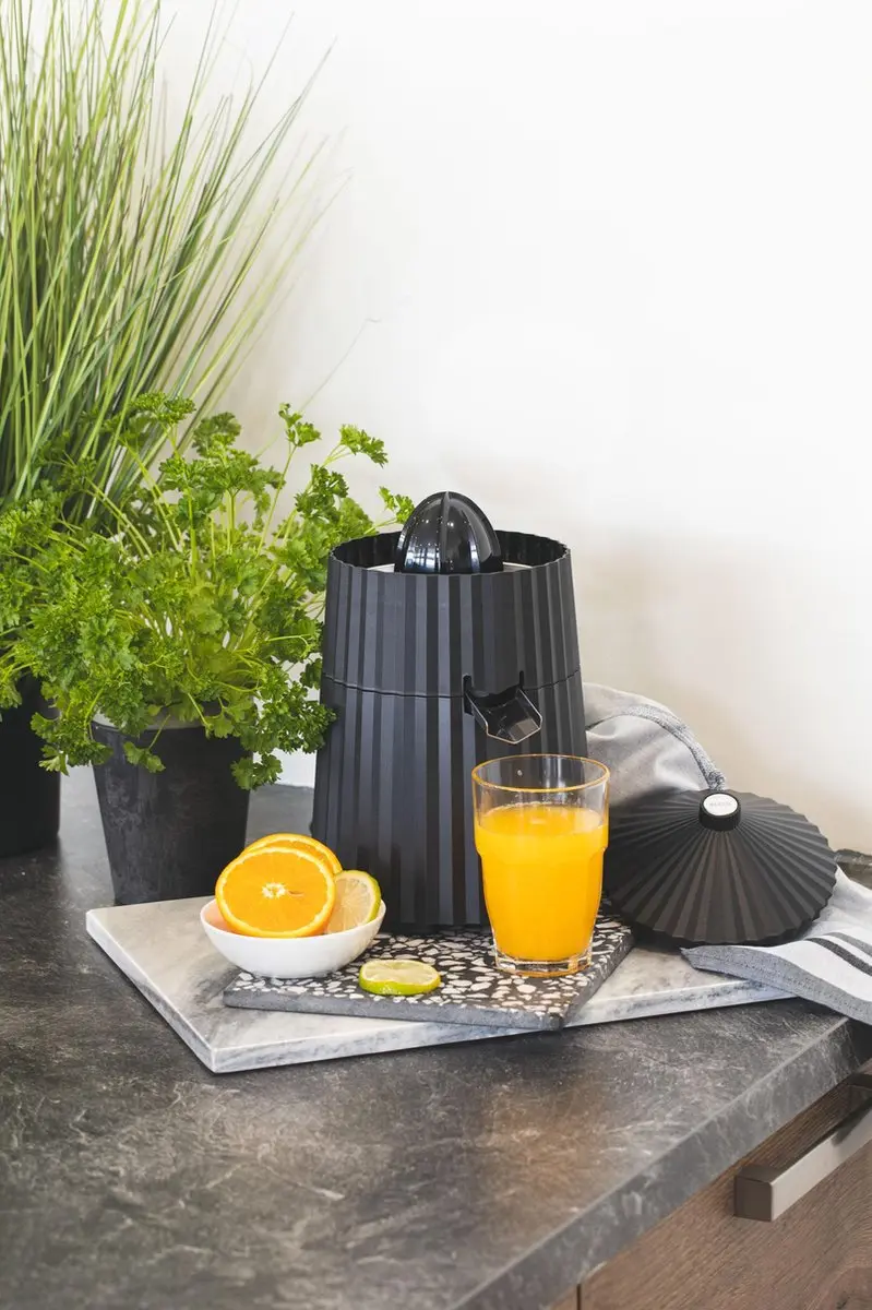 Alessi Plissé Citruspers MDL07B - Zwart