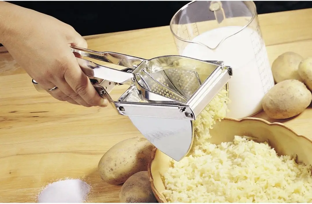 Fackelmann Aardappelstamper met Hefboom - Grijs