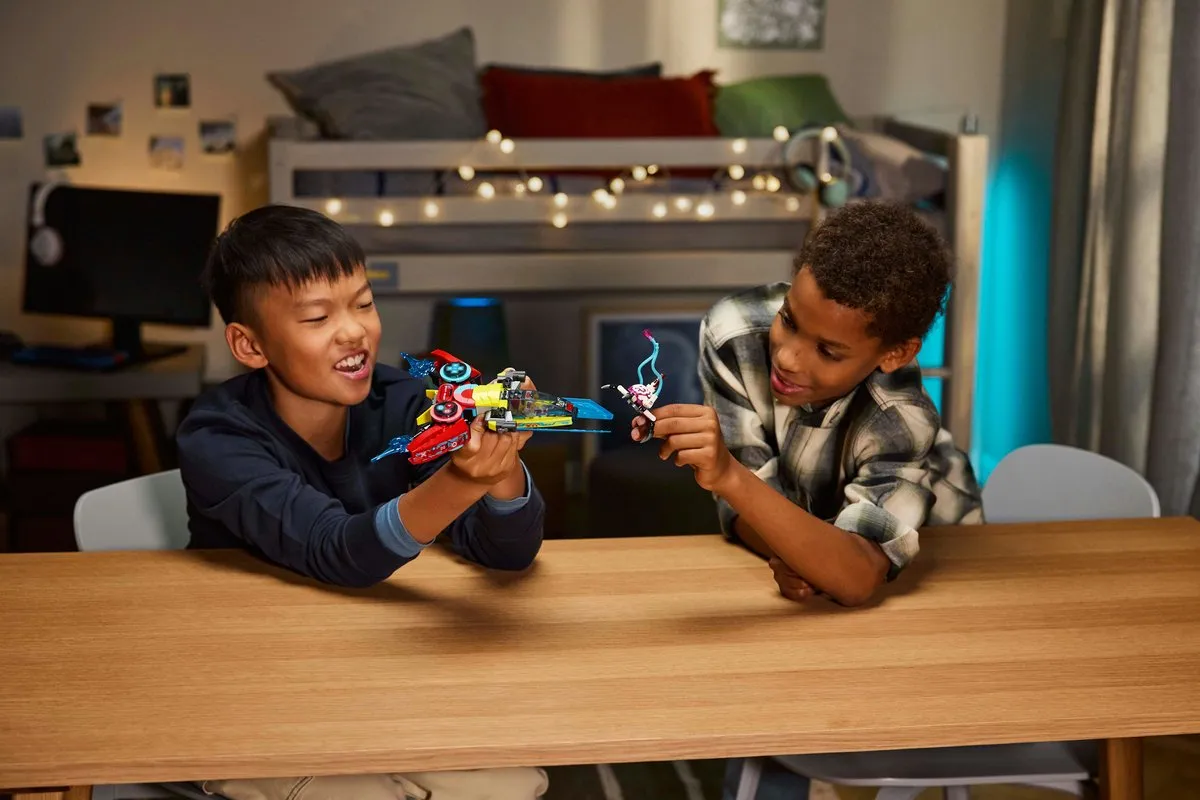 LEGO DreamZzz Coopers Controllervliegtuig 2-in-1 71489 - 266 Stukken - afbeelding 5 van 6