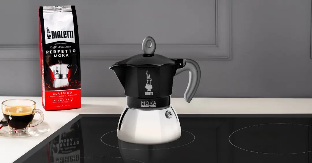 Bialetti Moka Induction 0006943 - 4 Koppen - 150ml - Zwart