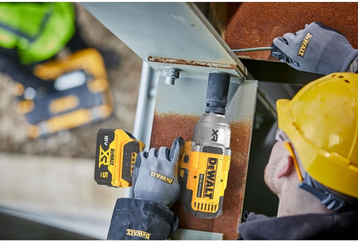 DeWalt DCF900P2T Slagmoersleutel 18V - 1400Nm - 2x5.0Ah