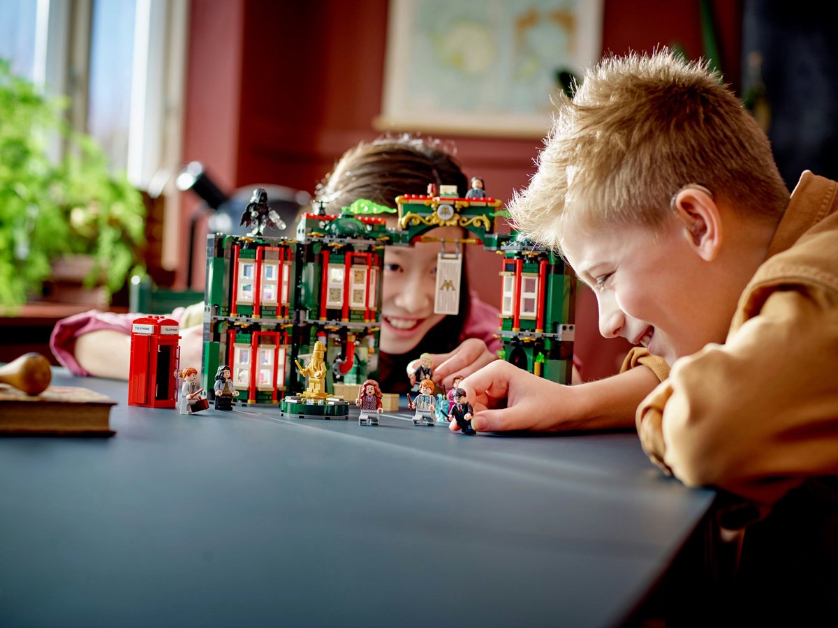 LEGO Harry Potter Het Ministerie van Toverkunst - 76403