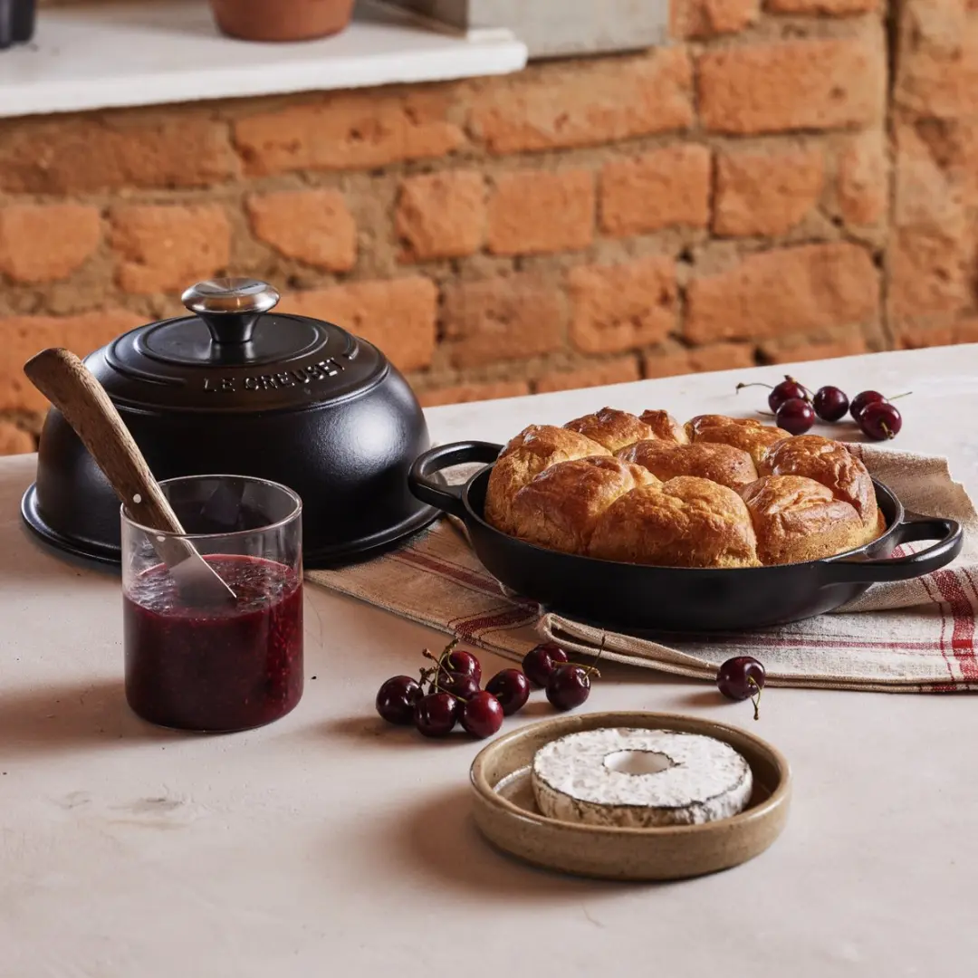 Le Creuset Broodpan Signature Mat Zwart 24cm