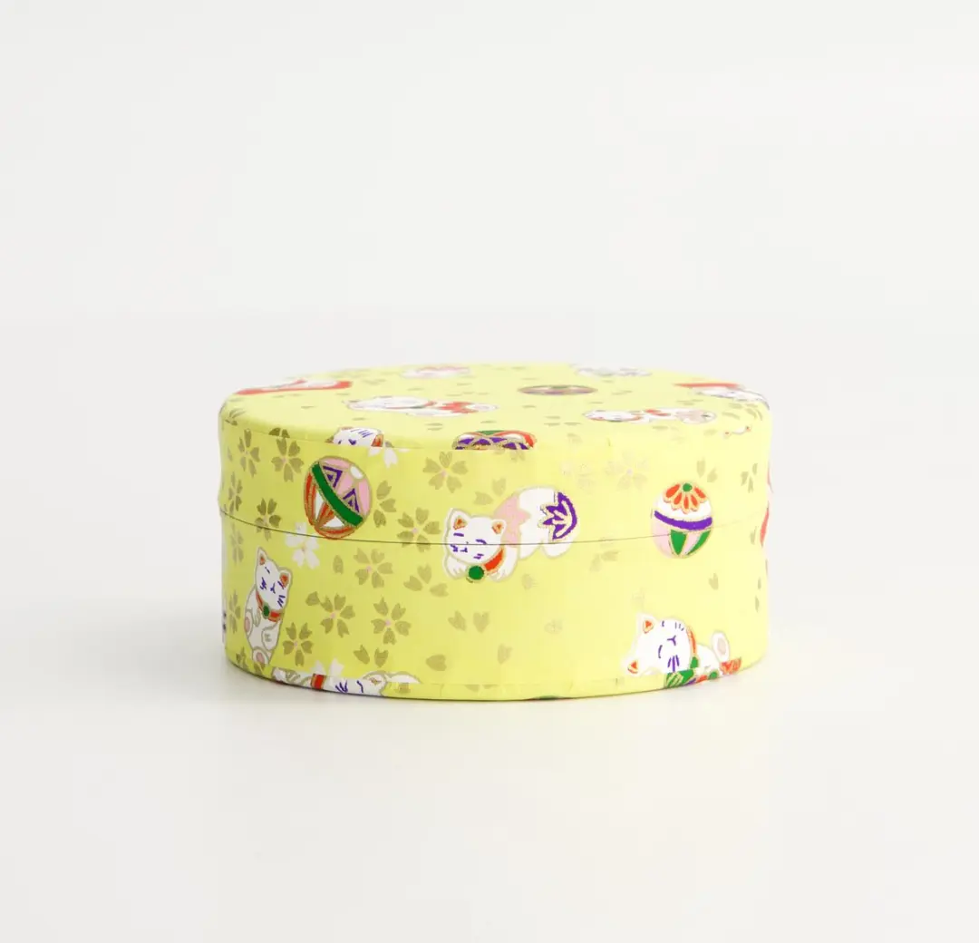 Tokyo Design Studio Matcha Theecontainer Lucky Cat - Geel 30g