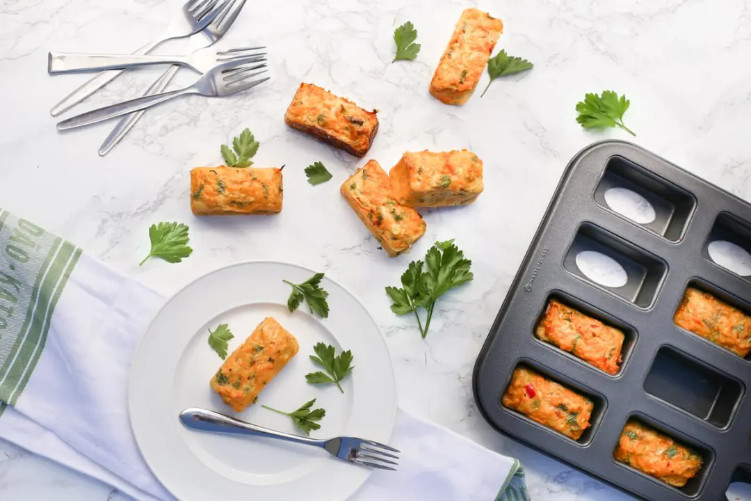 MasterClass Mini Broodvorm/Cakevorm 35,5x27cm - 12 Vakjes - Zwart
