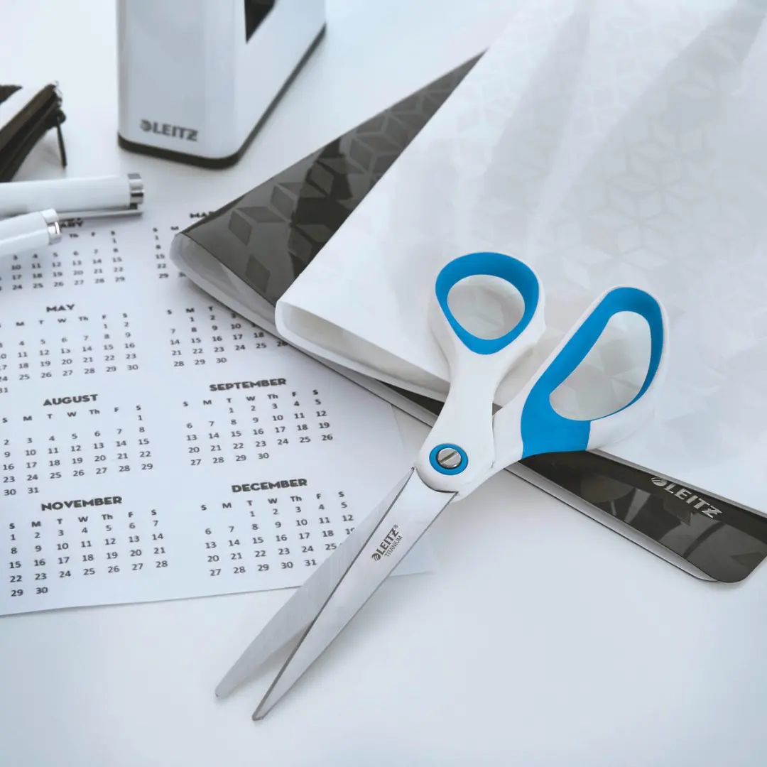 Leitz WOW Titanium Roestvrijstalen Schaar - Blauw