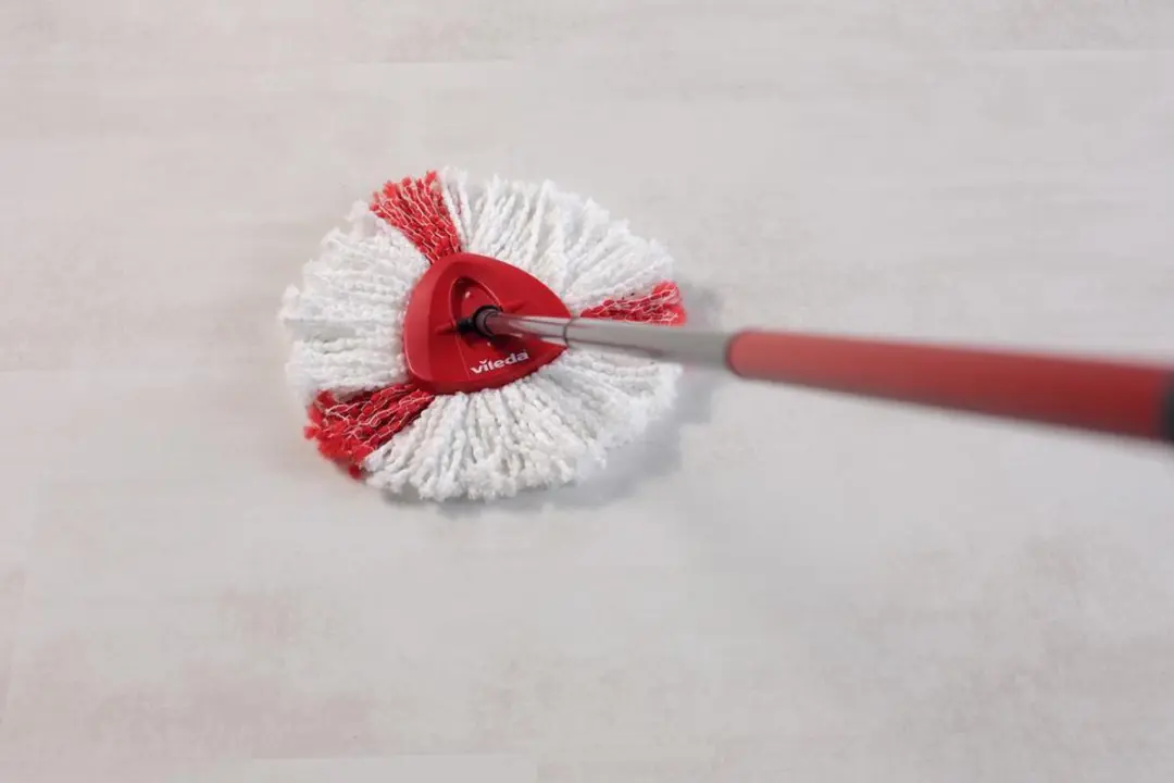 Vileda Turbo 2in1 Vervanging - 2 Stuks - Wit/Rood - afbeelding 6 van 6