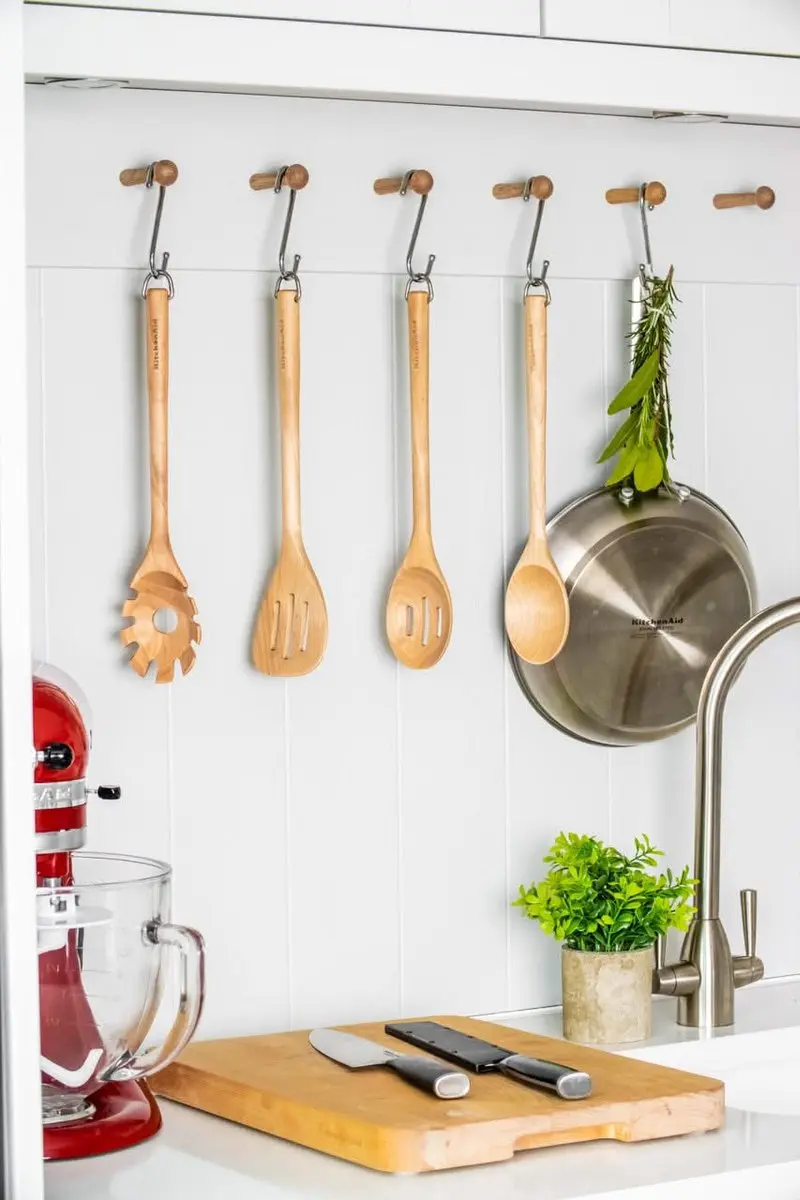 KitchenAid Spatel met Sleuven 35cm - Berkenhout
