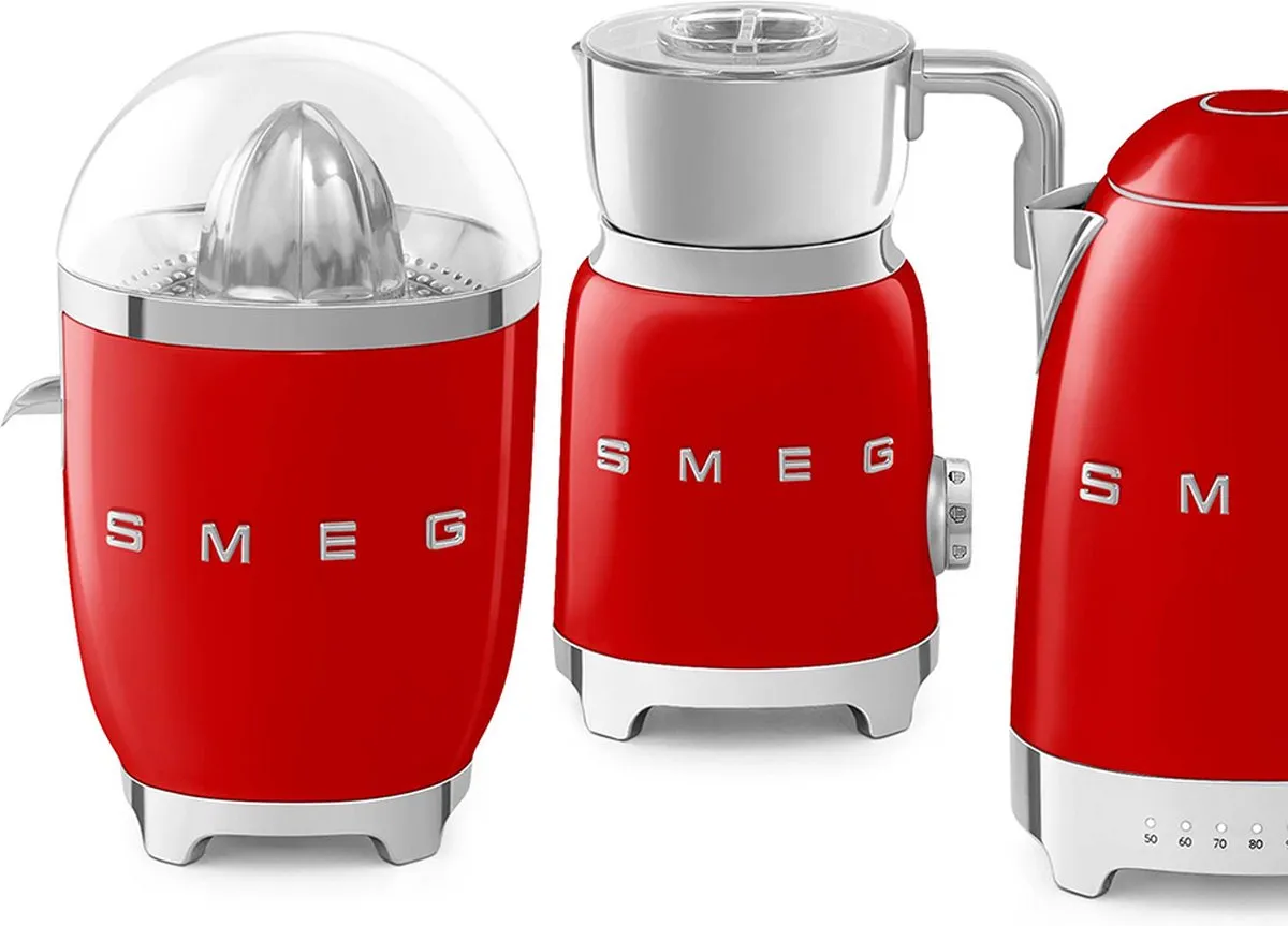 Smeg CJF11RDEU Citruspers - 70W - Rood