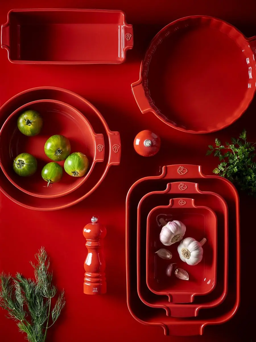 Peugeot Appolia Cakevorm 31cm - Rood
