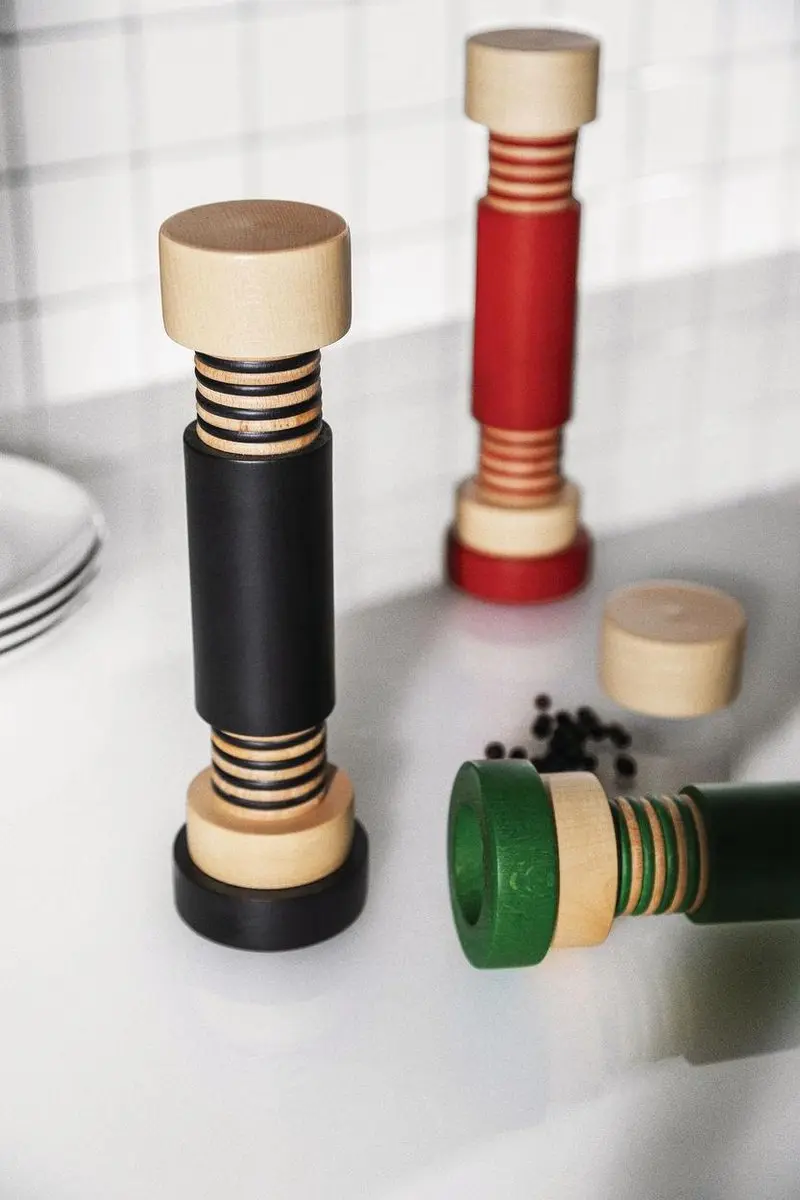 Alessi MP0215 Peper- en Zoutmolen - Zwart