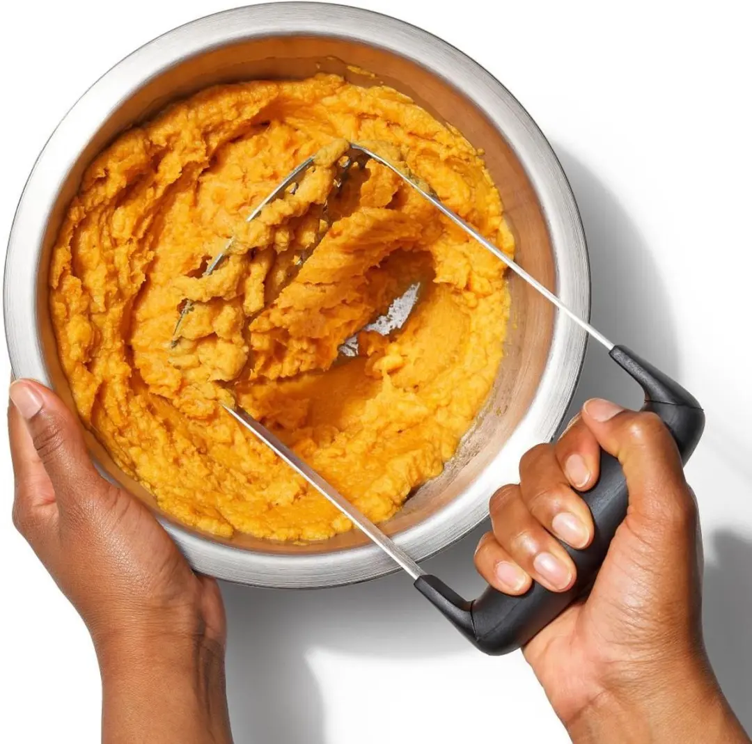 OXO Aardappelstamper - Zwart