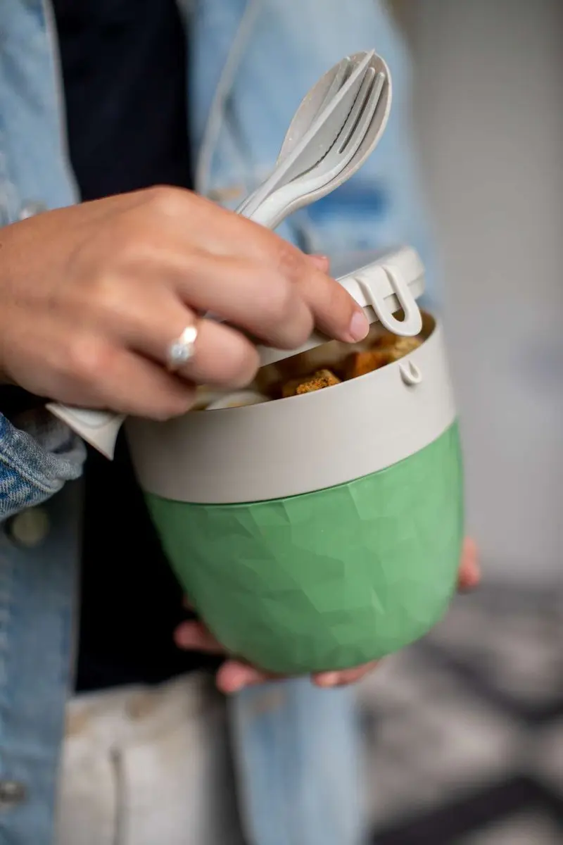 Koziol Bentobox Organic - 0,8L - 4 Vakken - Groen - afbeelding 6 van 6