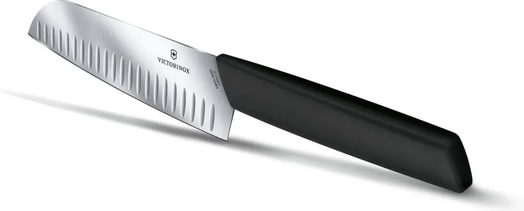 Victorinox Swiss Modern Santokumes 17cm - Zwart - afbeelding 6 van 6
