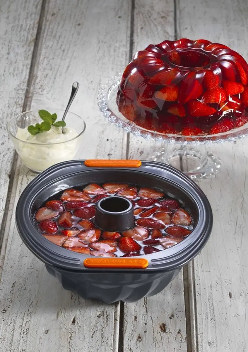 Le Creuset Tulbandvorm 22cm - Zwart