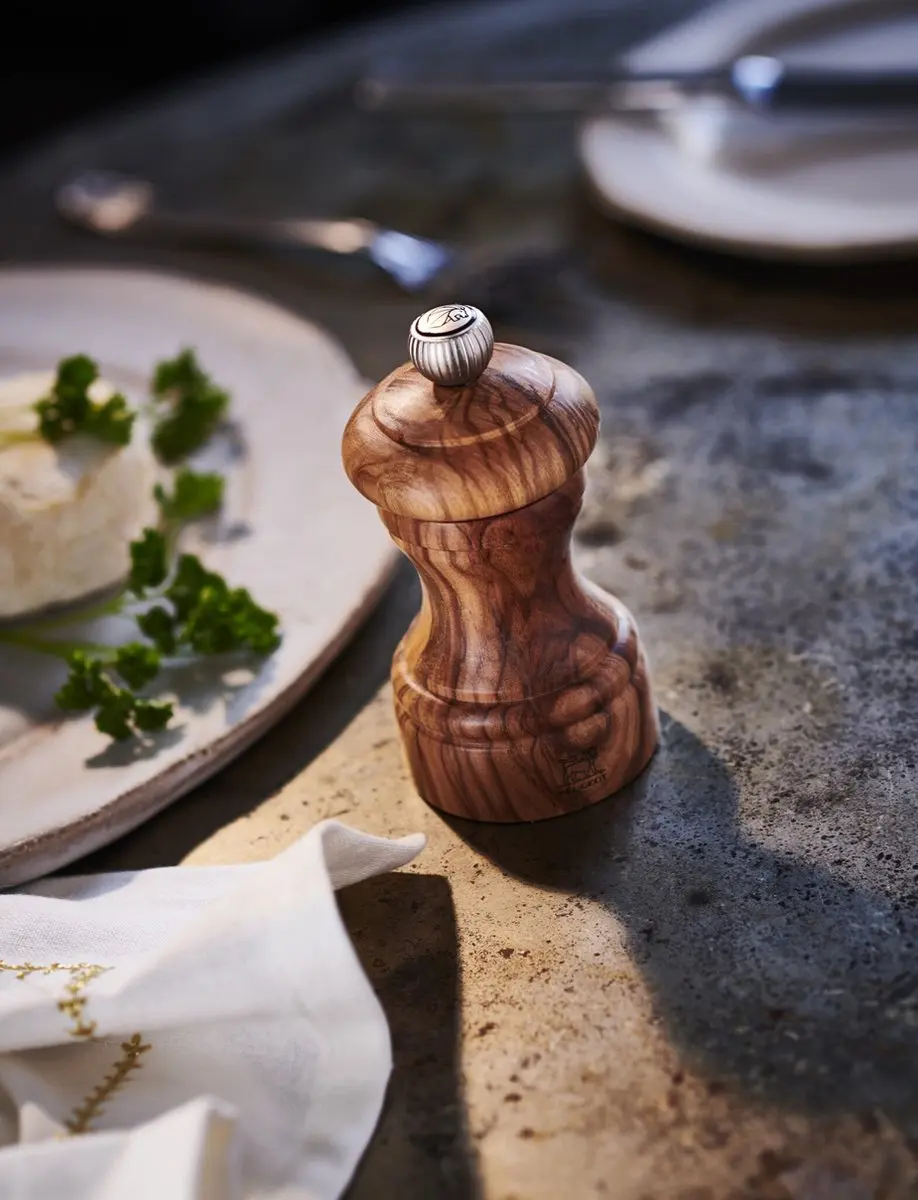 Peugeot Bistro Peper- en Zoutstel 10cm - Olijfhout