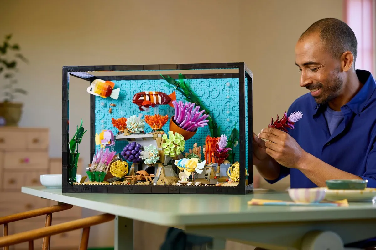 LEGO Icons 10366 Tropisch Aquarium - 4154 Stukken - afbeelding 6 van 6