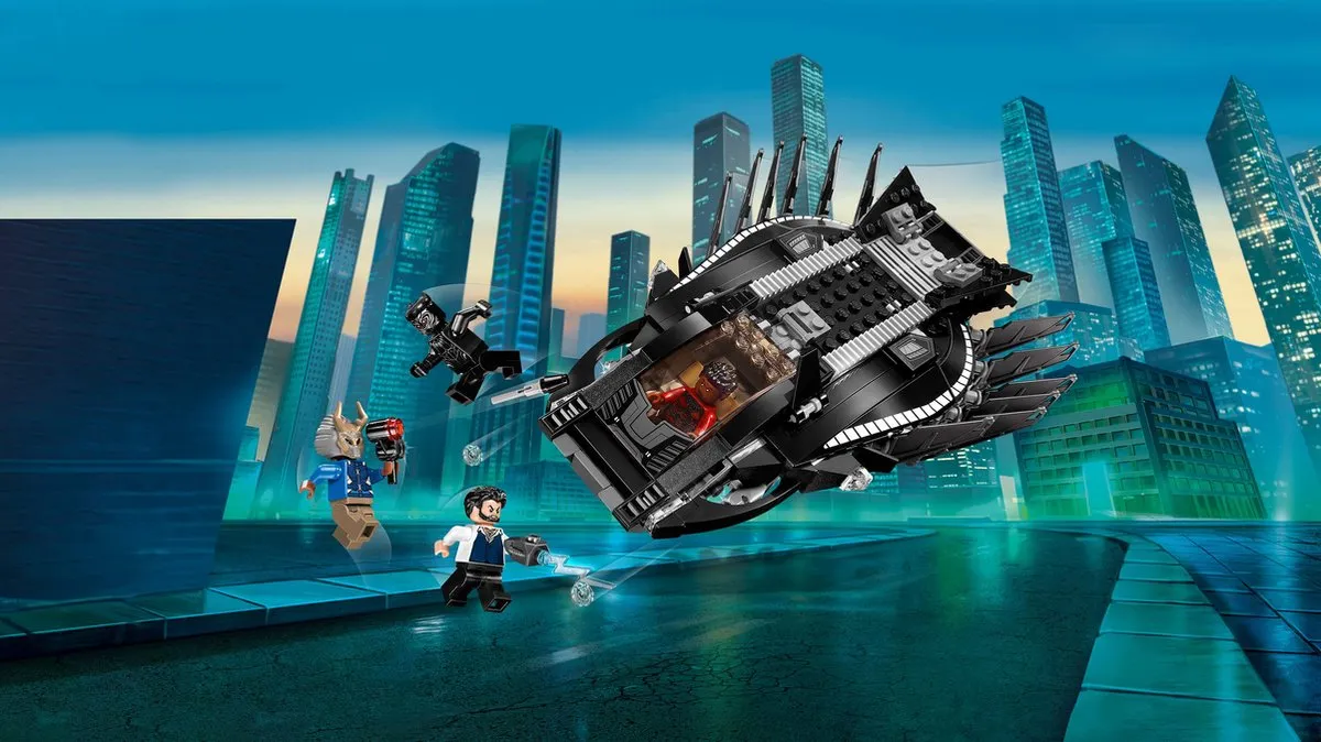 LEGO Super Heroes Koninklijke Klauwvechteraanval 76100 - 358 Stukken