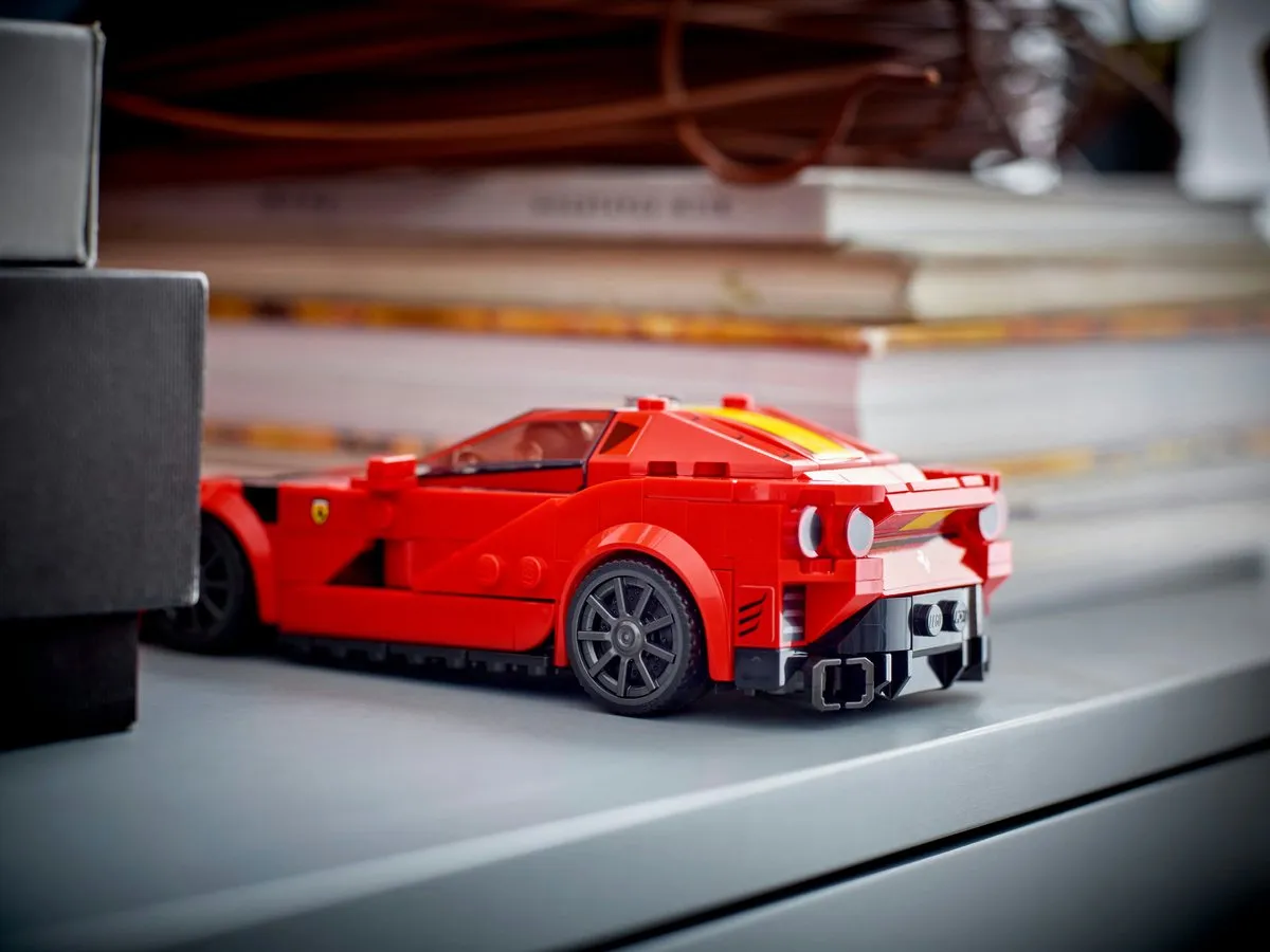 LEGO Speed Champions Ferrari 812 Competizione 76914 - 261 Stukken