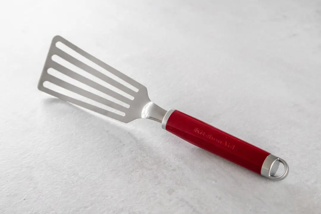 KitchenAid Visspatel Empire Red - Hittebestendig