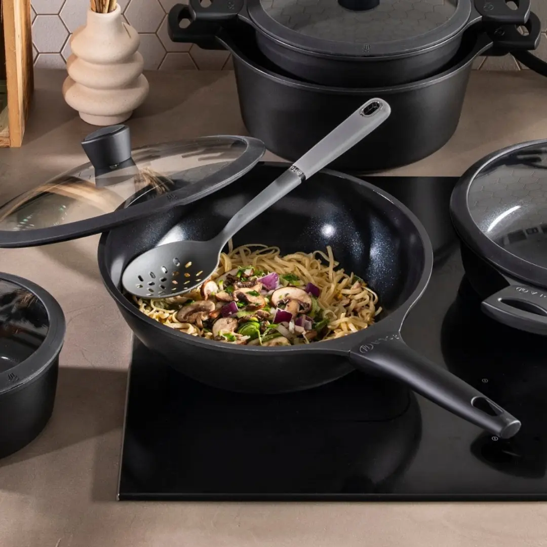 Sola Ceramic Deluxe Pannenset - Koekenpan 28cm & Wokpan 30cm - Zwart