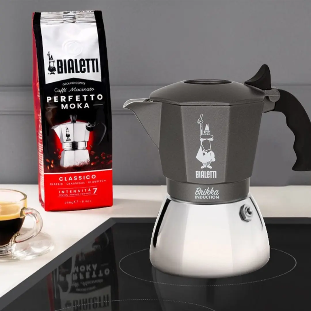 Bialetti Brikka Induction 4 Koppen Espressomachine - Zwart/RVS - afbeelding 6 van 6