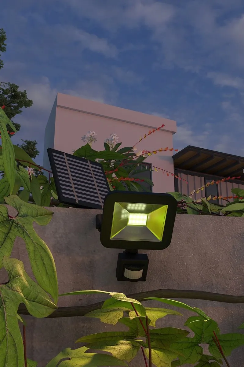 Calex Wandlamp Spot On Solar 800 Lumen - Zwart